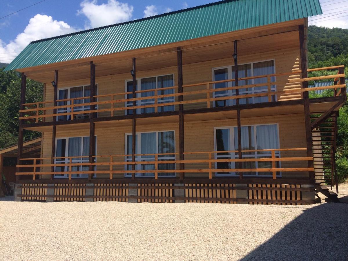 غاغرا Guest House On Sovhoznaya المظهر الخارجي الصورة
